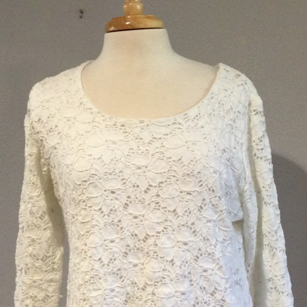 Cynthia Max White Lined Lace Overlay Blouse Size XL - Picture 2 of 16